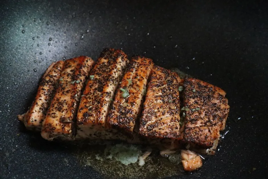 Pan-Seared Hawaiian Glazed Salmon Fillets